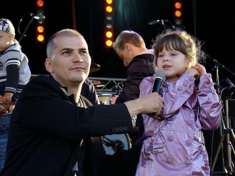 Zdjęcie w galerii na portalu naszwodzislaw.com: Dwie Kaśki rozbujały miasto wiadomości z regionu