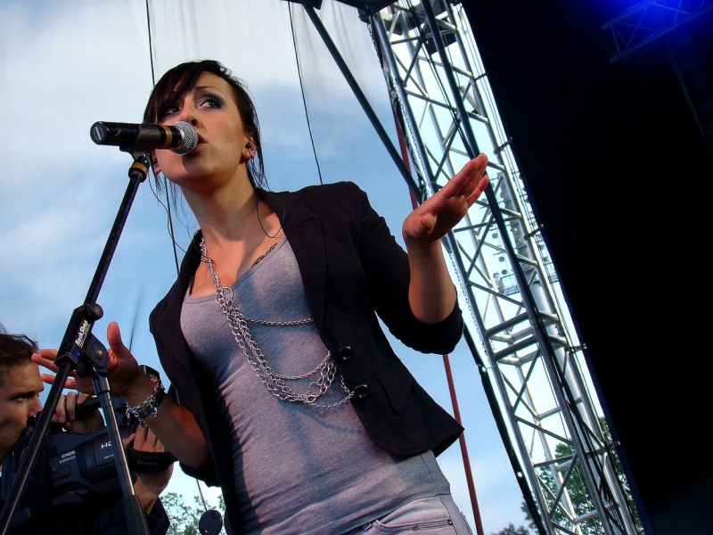 Zdjęcie w galerii na portalu naszwodzislaw.com: Dwie Kaśki rozbujały miasto wiadomości z regionu