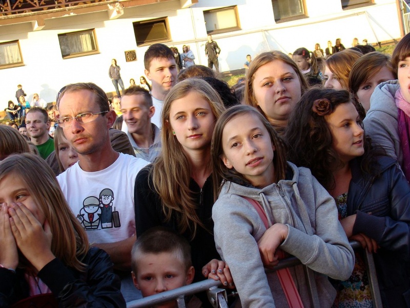 Zdjęcie w galerii na portalu naszwodzislaw.com: Dwie Kaśki rozbujały miasto wiadomości z regionu