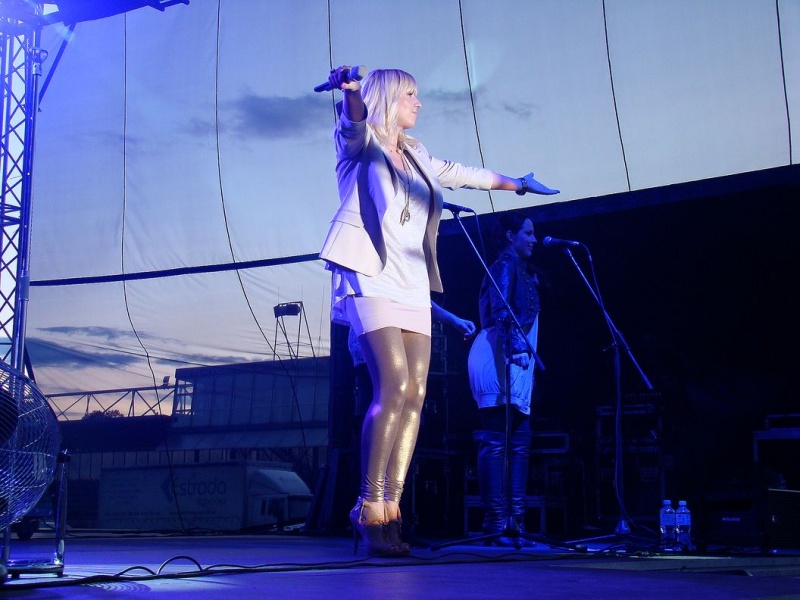 Zdjęcie w galerii na portalu naszwodzislaw.com: Dwie Kaśki rozbujały miasto wiadomości z regionu