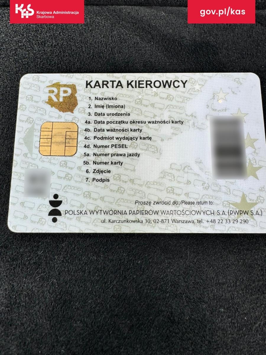 Zdjęcie w galerii na portalu naszwodzislaw.com: Mandaty dla nieuczciwych kierowców i przewoźników. KAS kontroluje również czas pracy kierowców wiadomości z regionu