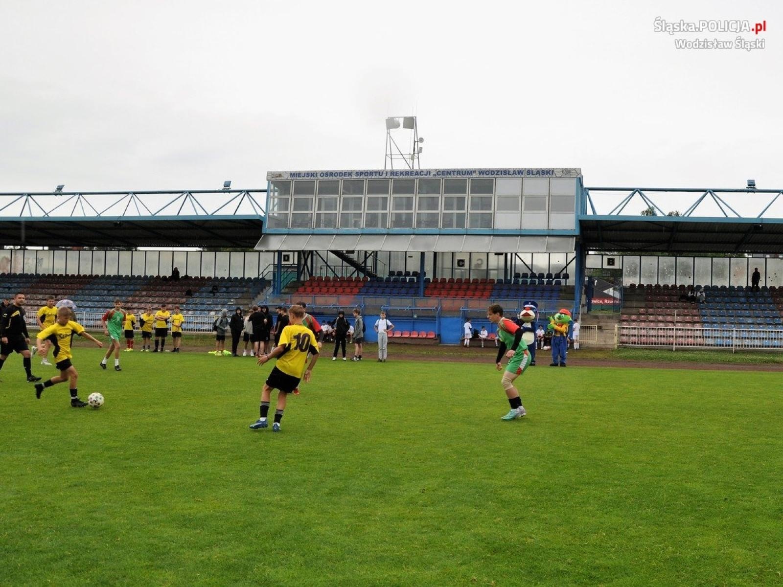 Zdjęcie w galerii na portalu naszwodzislaw.com: Z głową w sieci. Kampania wodzisławskiej policji podsumowana wiadomości z regionu