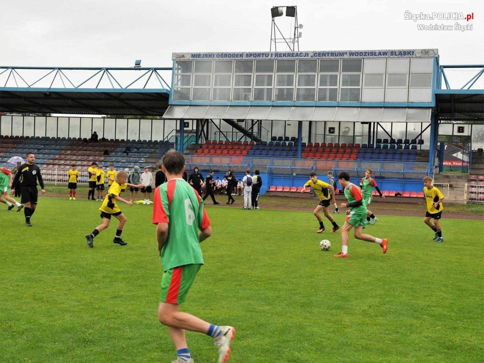 Zdjęcie w galerii na portalu naszwodzislaw.com: Z głową w sieci. Kampania wodzisławskiej policji podsumowana wiadomości z regionu