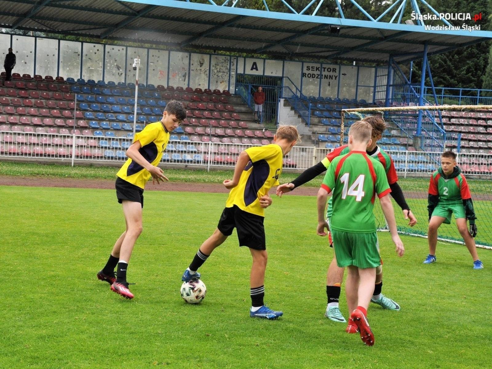 Zdjęcie w galerii na portalu naszwodzislaw.com: Z głową w sieci. Kampania wodzisławskiej policji podsumowana wiadomości z regionu