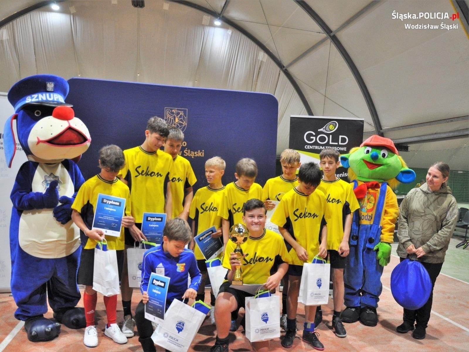 Zdjęcie w galerii na portalu naszwodzislaw.com: Z głową w sieci. Kampania wodzisławskiej policji podsumowana wiadomości z regionu