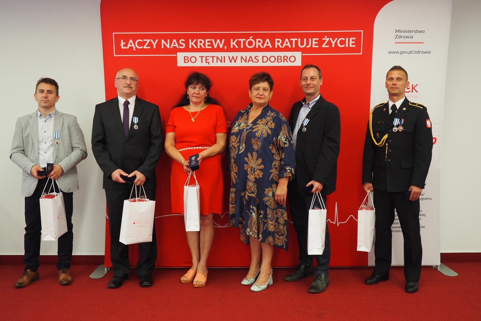 Zdjęcie w galerii na portalu naszwodzislaw.com: Krwiodawcy z regionu docenieni za dar życia  wiadomości z regionu