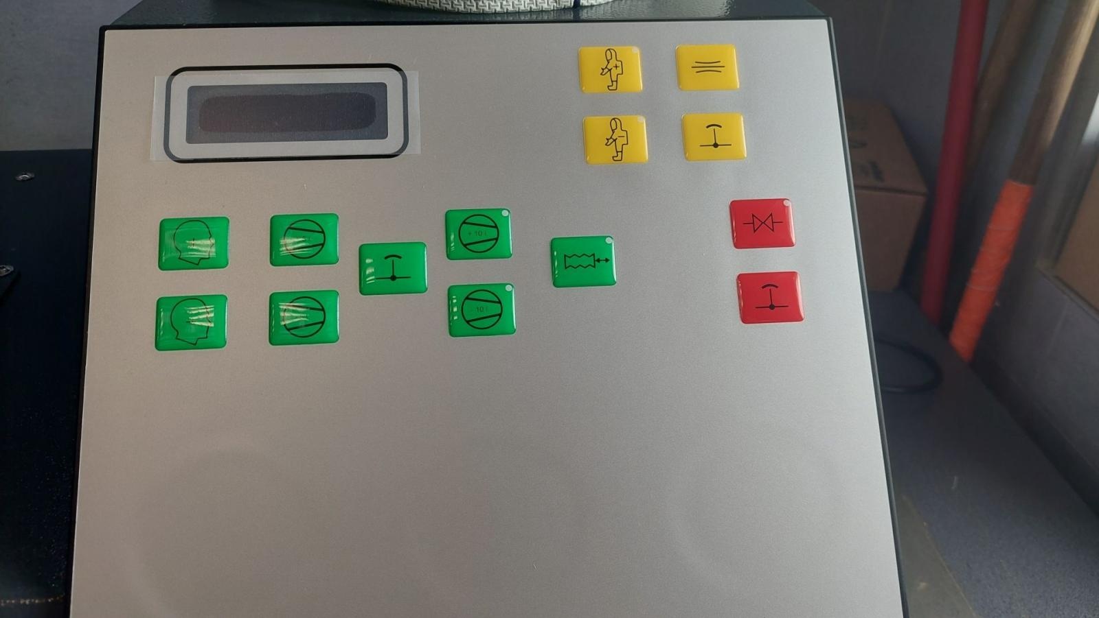 Zdjęcie w galerii na portalu naszwodzislaw.com: Nowoczesny sprzęt trafił na służbę do strażaków wiadomości z regionu