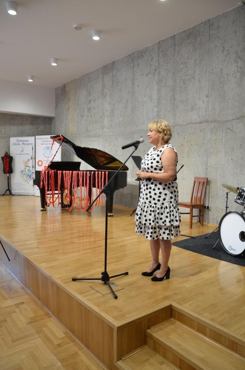 Zdjęcie w galerii na portalu naszwodzislaw.com: Dźwięki Mody. Niezwykły pokaz za nami [FOTO] wiadomości z regionu