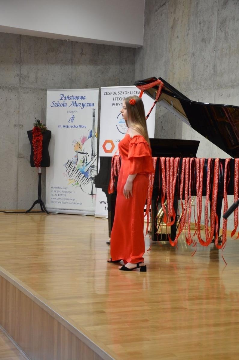 Zdjęcie w galerii na portalu naszwodzislaw.com: Dźwięki Mody. Niezwykły pokaz za nami [FOTO] wiadomości z regionu