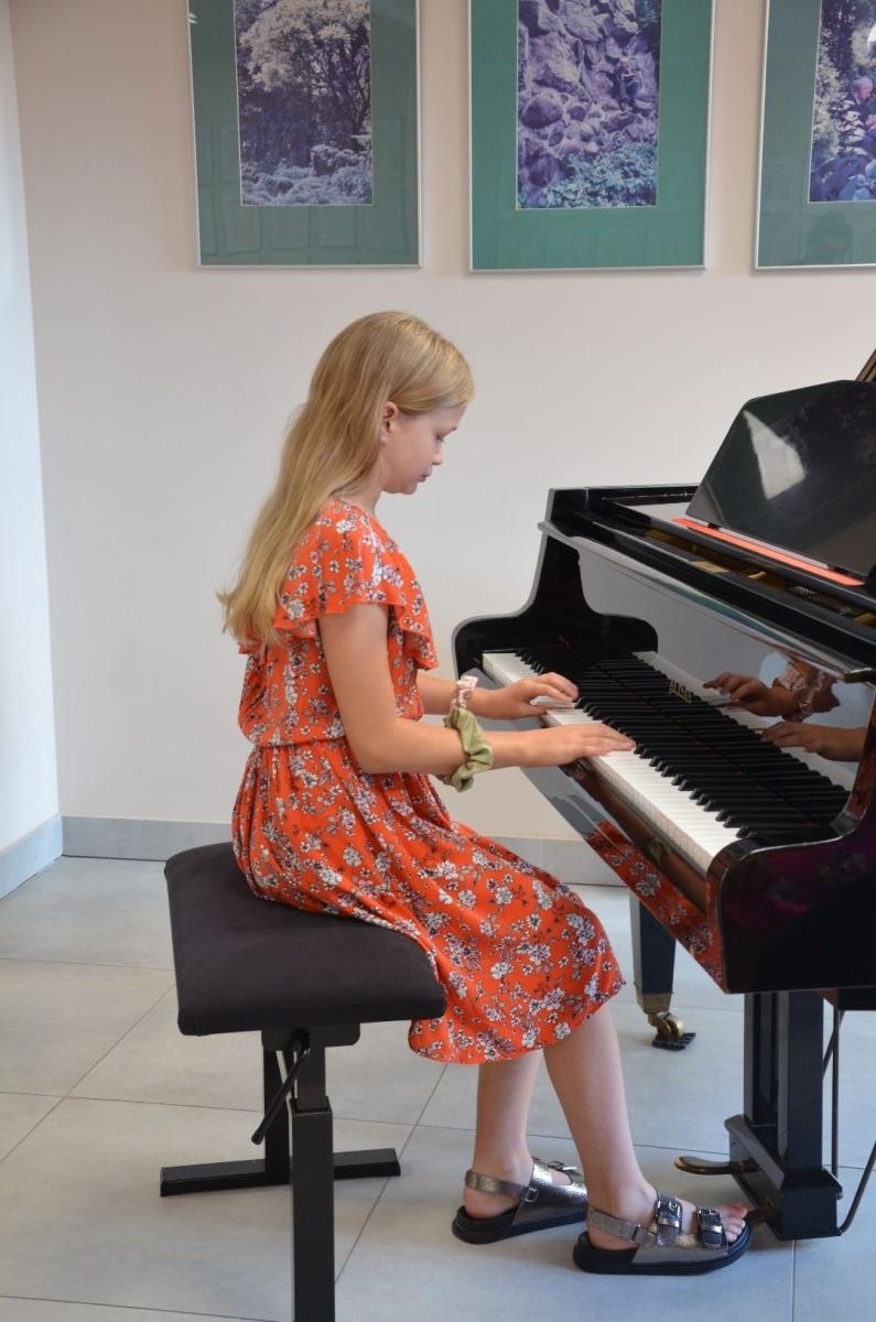 Zdjęcie w galerii na portalu naszwodzislaw.com: Dźwięki Mody. Niezwykły pokaz za nami [FOTO] wiadomości z regionu