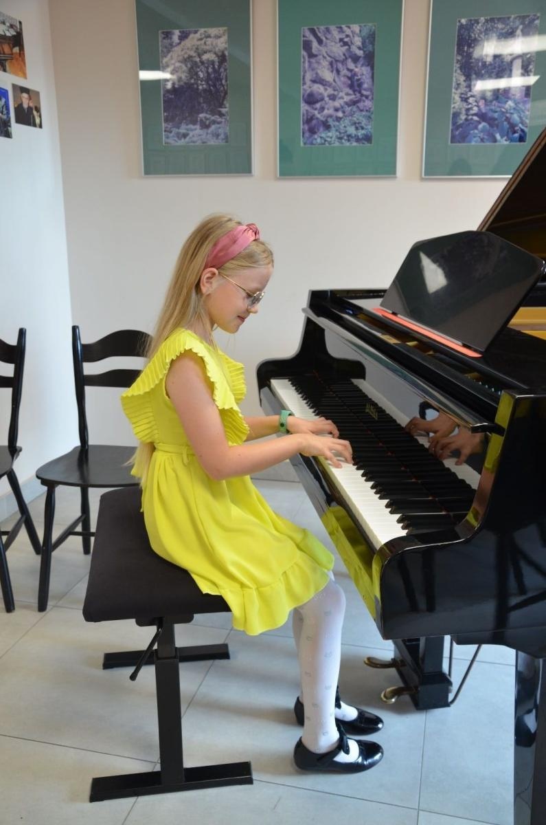 Zdjęcie w galerii na portalu naszwodzislaw.com: Dźwięki Mody. Niezwykły pokaz za nami [FOTO] wiadomości z regionu