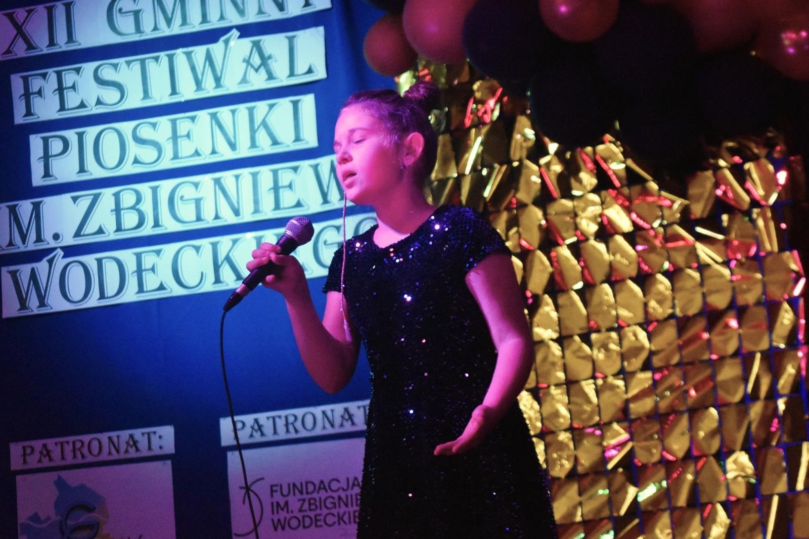 Zdjęcie w galerii na portalu naszwodzislaw.com: Gminny Przegląd Piosenki w Skrzyszowie za nami [FOTO] wiadomości z regionu