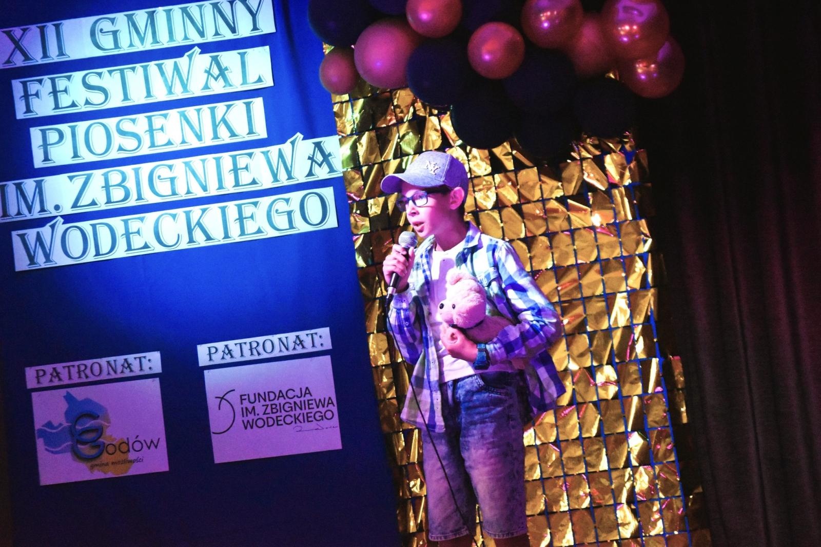 Zdjęcie w galerii na portalu naszwodzislaw.com: Gminny Przegląd Piosenki w Skrzyszowie za nami [FOTO] wiadomości z regionu