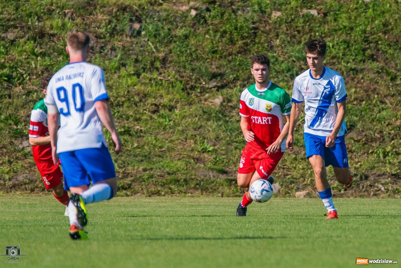 Zdjęcie w galerii na portalu naszwodzislaw.com: Dziesięć do zera, Unia Racibórz żegna outsidera [FOTO] wiadomości z regionu