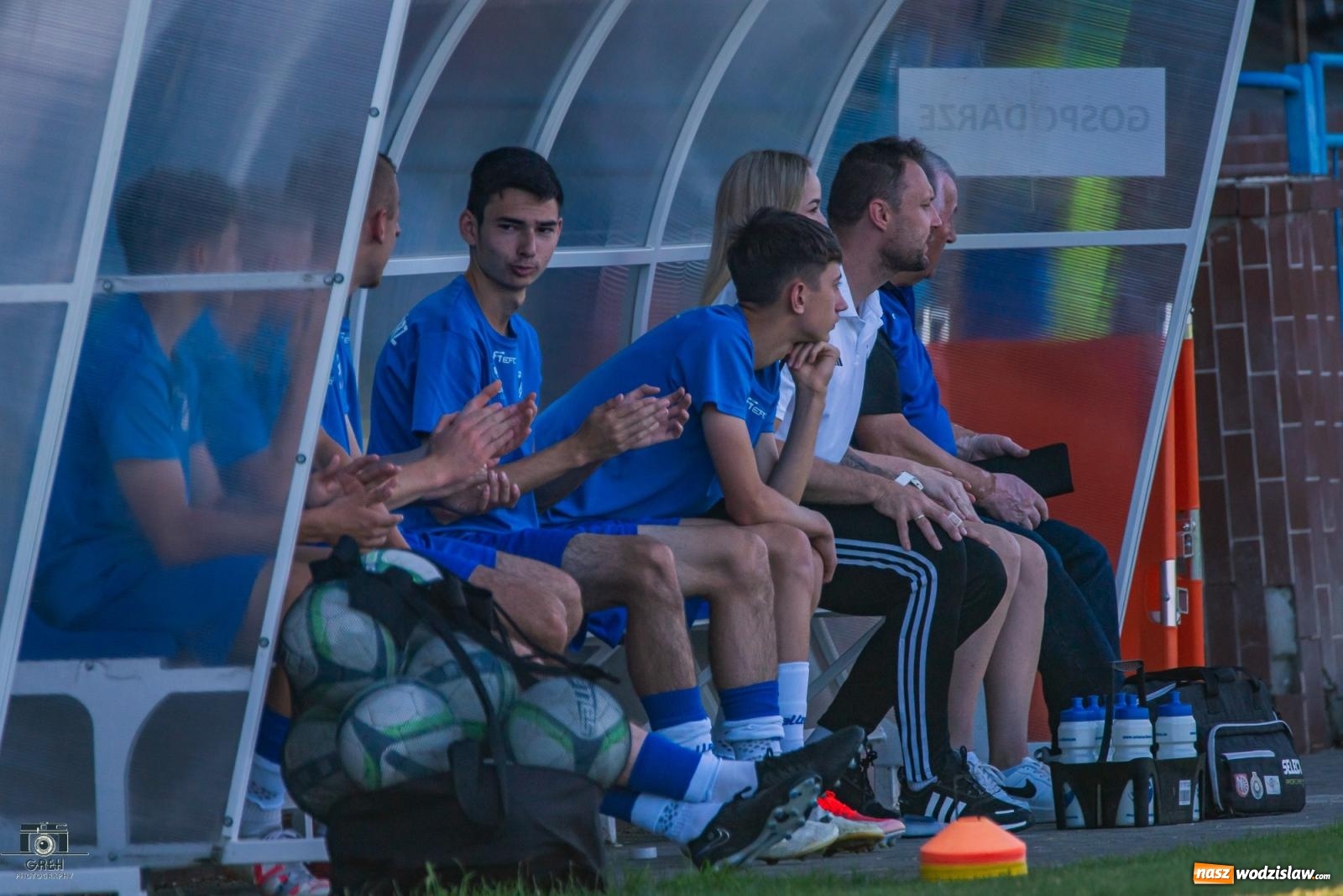 Zdjęcie w galerii na portalu naszwodzislaw.com: Dziesięć do zera, Unia Racibórz żegna outsidera [FOTO] wiadomości z regionu