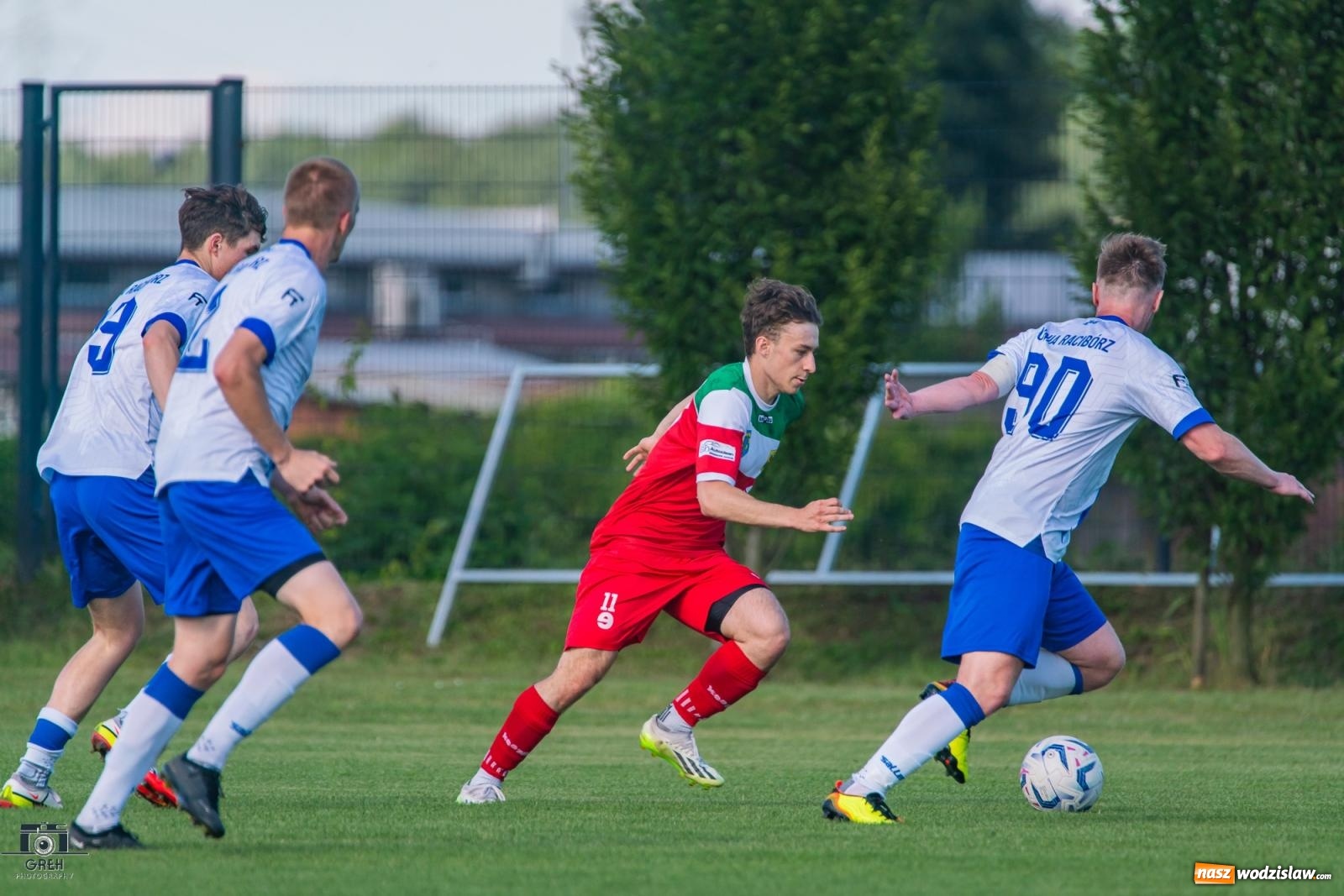 Zdjęcie w galerii na portalu naszwodzislaw.com: Dziesięć do zera, Unia Racibórz żegna outsidera [FOTO] wiadomości z regionu