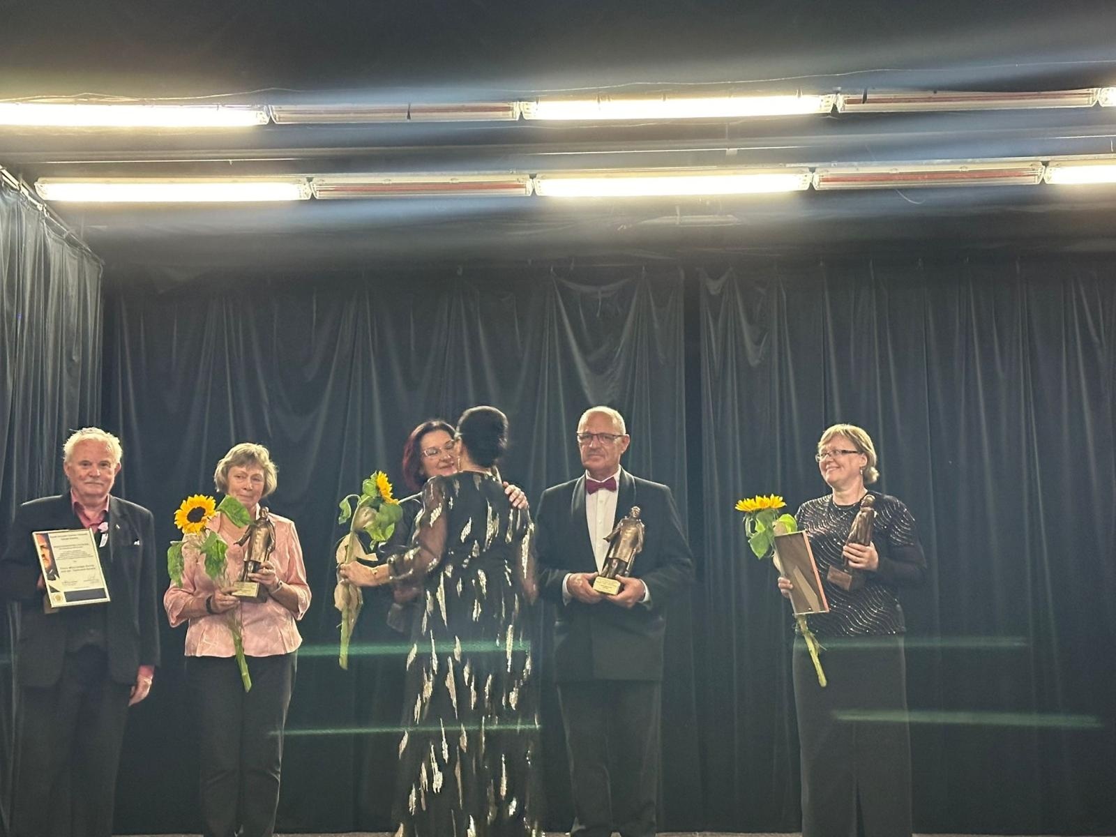 Zdjęcie w galerii na portalu naszwodzislaw.com: Chór Jadwiga z WCK nagrodzony wiadomości z regionu