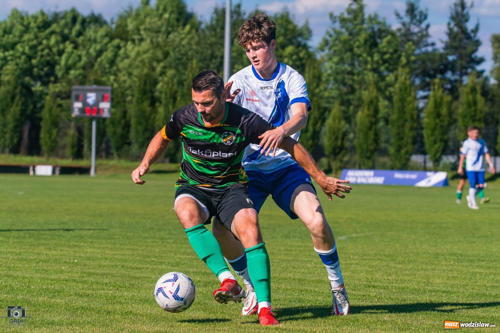 Zdjęcie w galerii na portalu naszwodzislaw.com: Unia Racibórz kontra Naprzód Syrynia. Podział punktów na zakończenie sezonu [FOTO] wiadomości z regionu