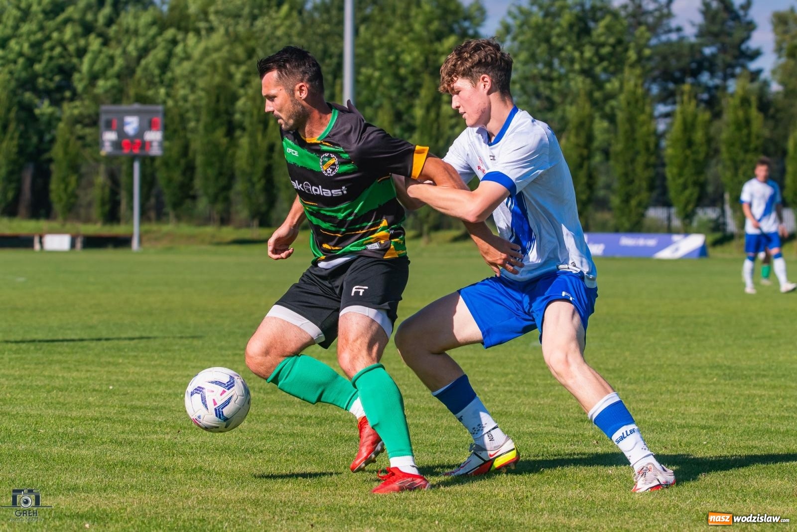 Zdjęcie w galerii na portalu naszwodzislaw.com: Unia Racibórz kontra Naprzód Syrynia. Podział punktów na zakończenie sezonu [FOTO] wiadomości z regionu