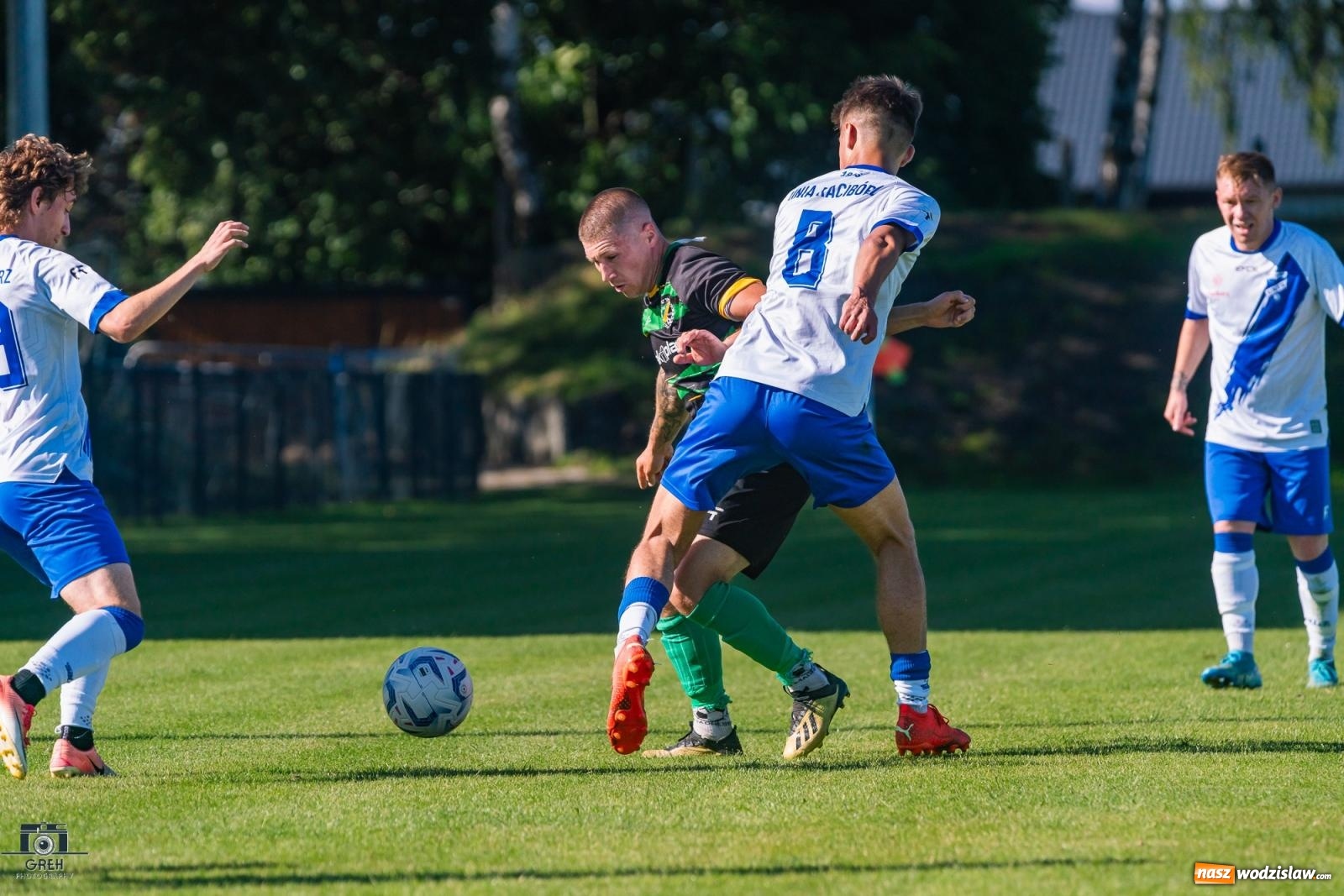 Zdjęcie w galerii na portalu naszwodzislaw.com: Unia Racibórz kontra Naprzód Syrynia. Podział punktów na zakończenie sezonu [FOTO] wiadomości z regionu