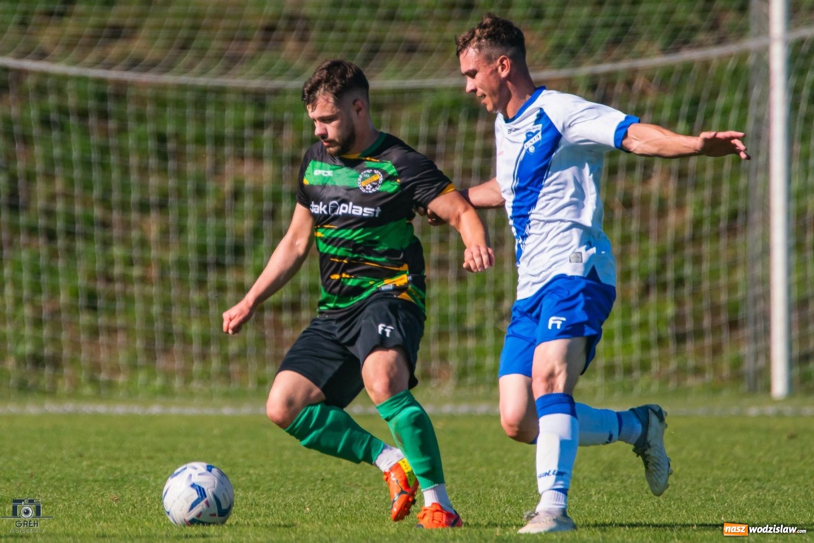Zdjęcie w galerii na portalu naszwodzislaw.com: Unia Racibórz kontra Naprzód Syrynia. Podział punktów na zakończenie sezonu [FOTO] wiadomości z regionu