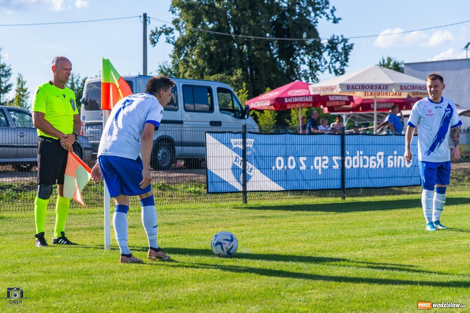 Zdjęcie w galerii na portalu naszwodzislaw.com: Unia Racibórz kontra Naprzód Syrynia. Podział punktów na zakończenie sezonu [FOTO] wiadomości z regionu
