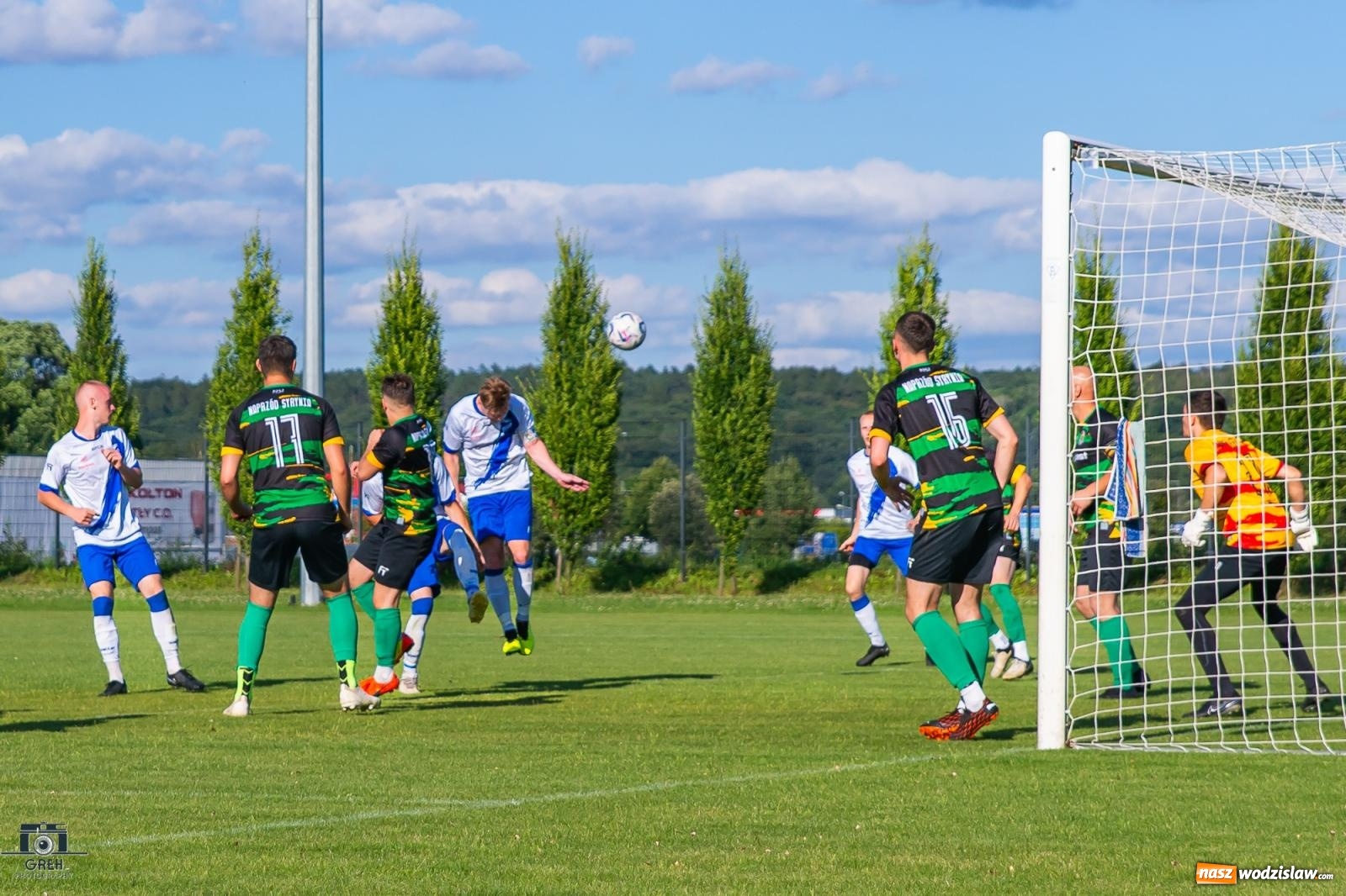 Zdjęcie w galerii na portalu naszwodzislaw.com: Unia Racibórz kontra Naprzód Syrynia. Podział punktów na zakończenie sezonu [FOTO] wiadomości z regionu