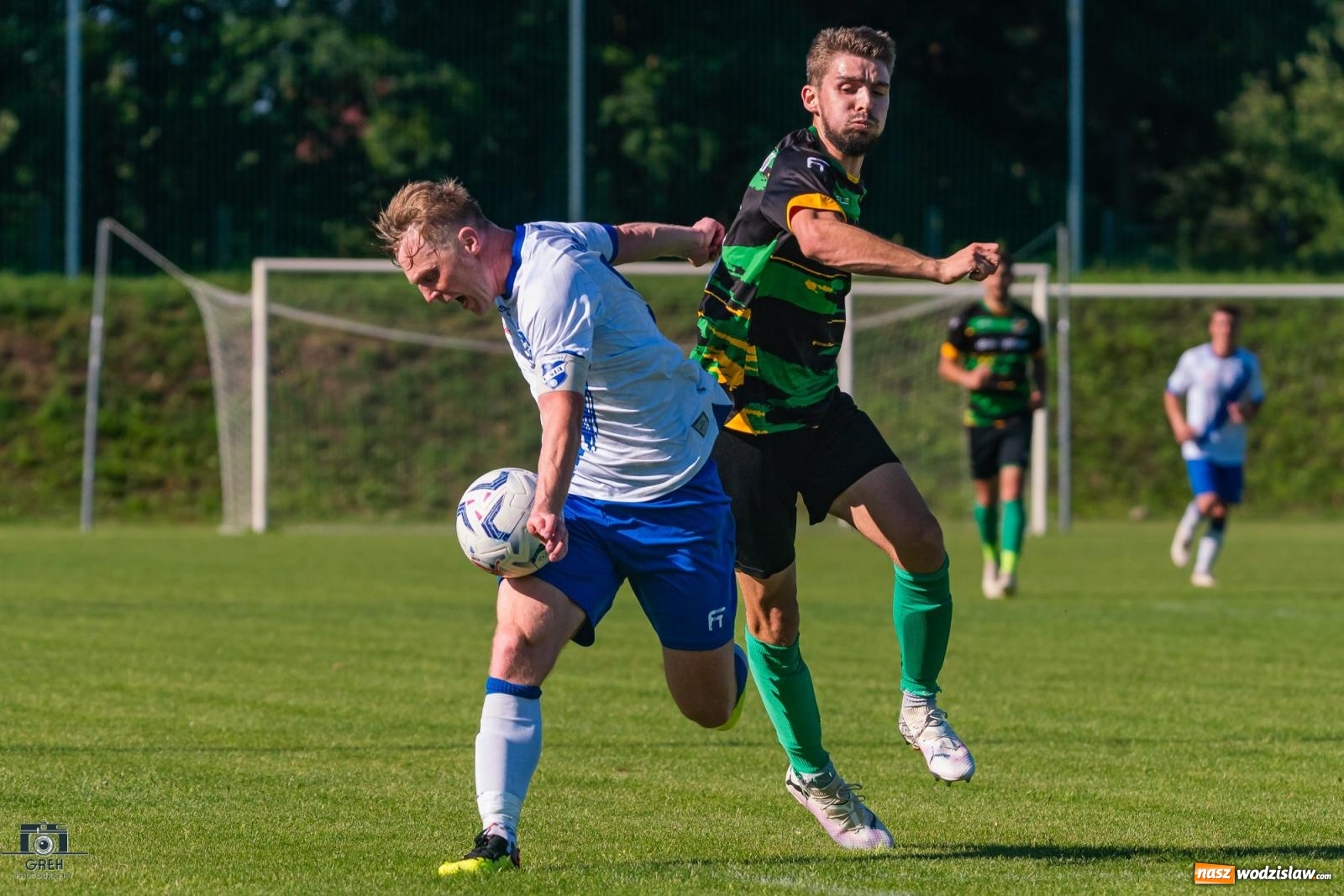 Zdjęcie w galerii na portalu naszwodzislaw.com: Unia Racibórz kontra Naprzód Syrynia. Podział punktów na zakończenie sezonu [FOTO] wiadomości z regionu