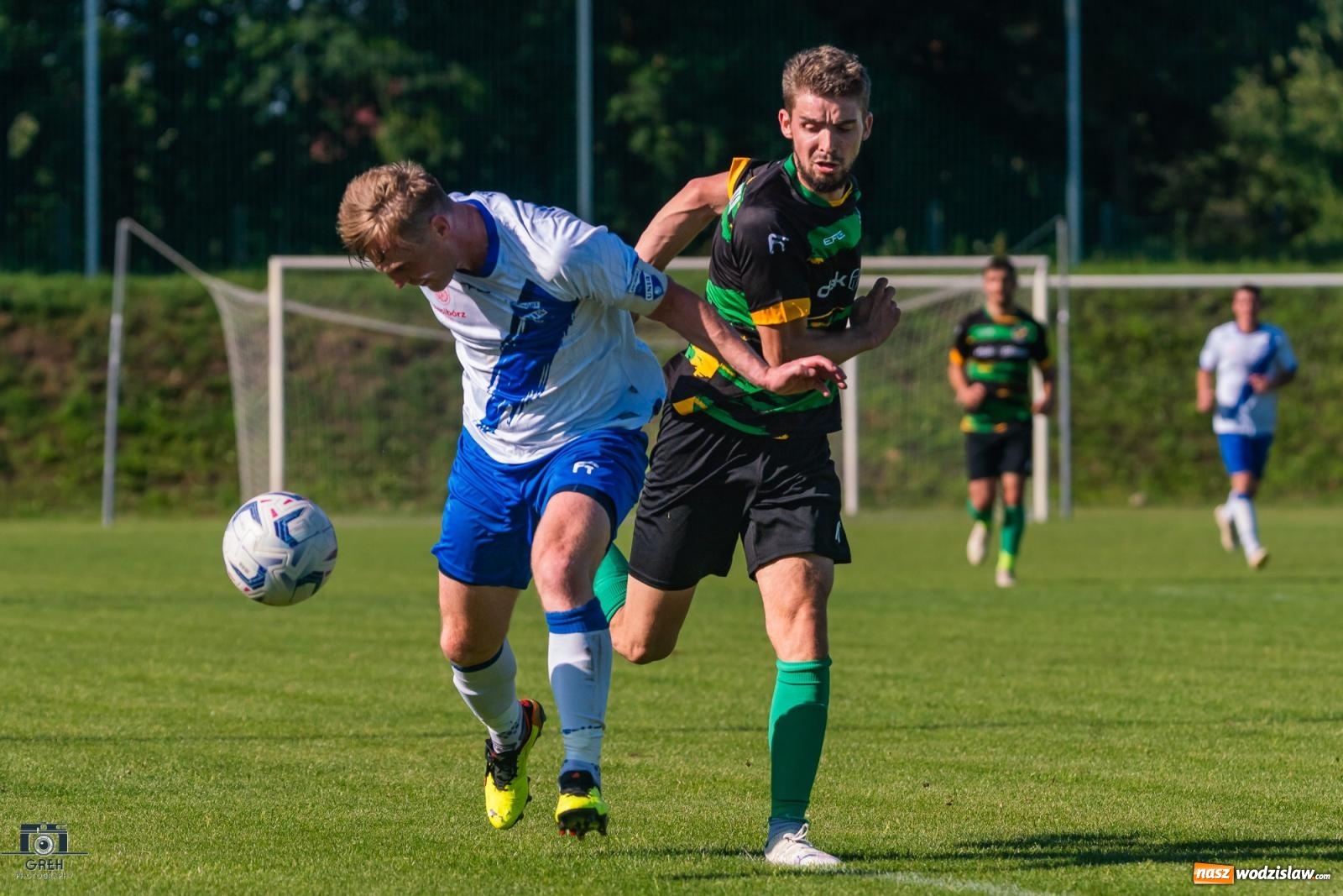 Zdjęcie w galerii na portalu naszwodzislaw.com: Unia Racibórz kontra Naprzód Syrynia. Podział punktów na zakończenie sezonu [FOTO] wiadomości z regionu
