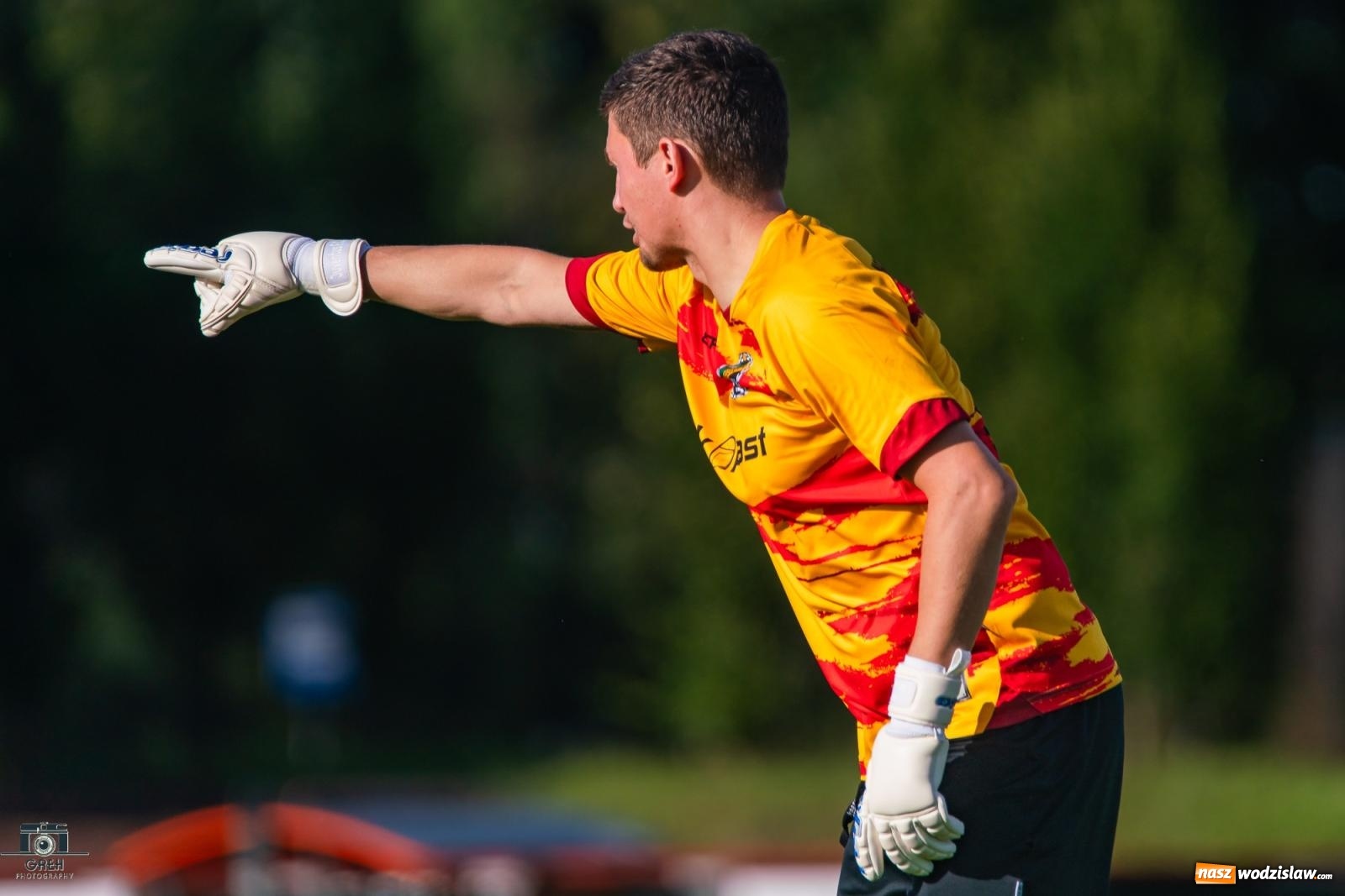 Zdjęcie w galerii na portalu naszwodzislaw.com: Unia Racibórz kontra Naprzód Syrynia. Podział punktów na zakończenie sezonu [FOTO] wiadomości z regionu