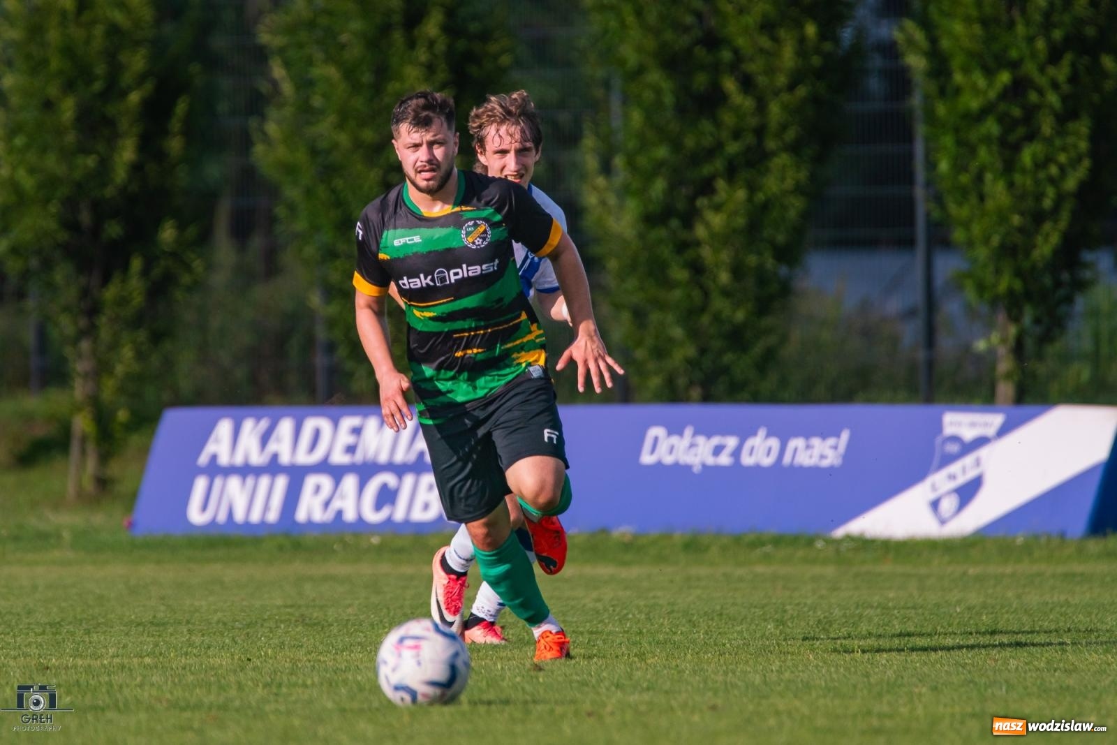 Zdjęcie w galerii na portalu naszwodzislaw.com: Unia Racibórz kontra Naprzód Syrynia. Podział punktów na zakończenie sezonu [FOTO] wiadomości z regionu
