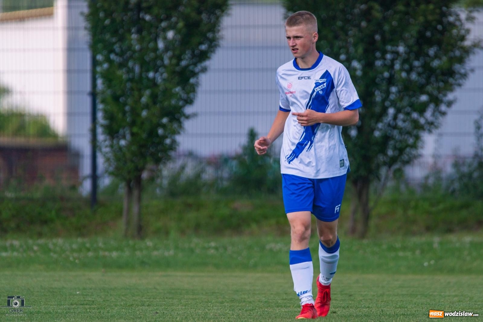 Zdjęcie w galerii na portalu naszwodzislaw.com: Unia Racibórz kontra Naprzód Syrynia. Podział punktów na zakończenie sezonu [FOTO] wiadomości z regionu