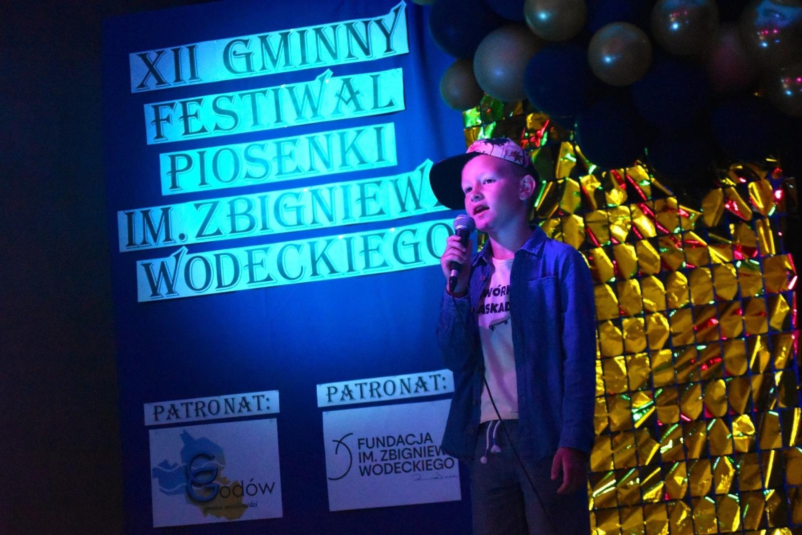 Zdjęcie w galerii na portalu naszwodzislaw.com: Zbigniew Wodecki został patronem Gminnego Festiwalu Piosenki! wiadomości z regionu