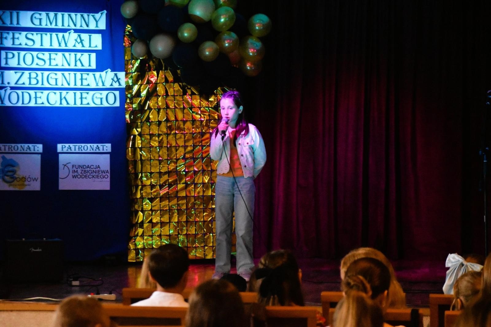 Zdjęcie w galerii na portalu naszwodzislaw.com: Zbigniew Wodecki został patronem Gminnego Festiwalu Piosenki! wiadomości z regionu