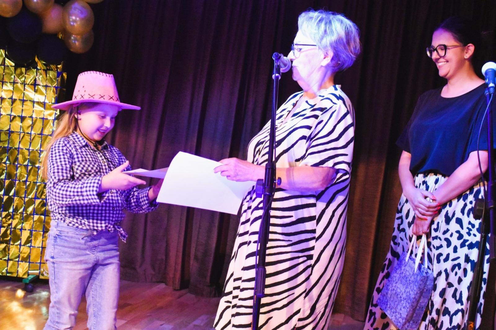 Zdjęcie w galerii na portalu naszwodzislaw.com: Zbigniew Wodecki został patronem Gminnego Festiwalu Piosenki! wiadomości z regionu