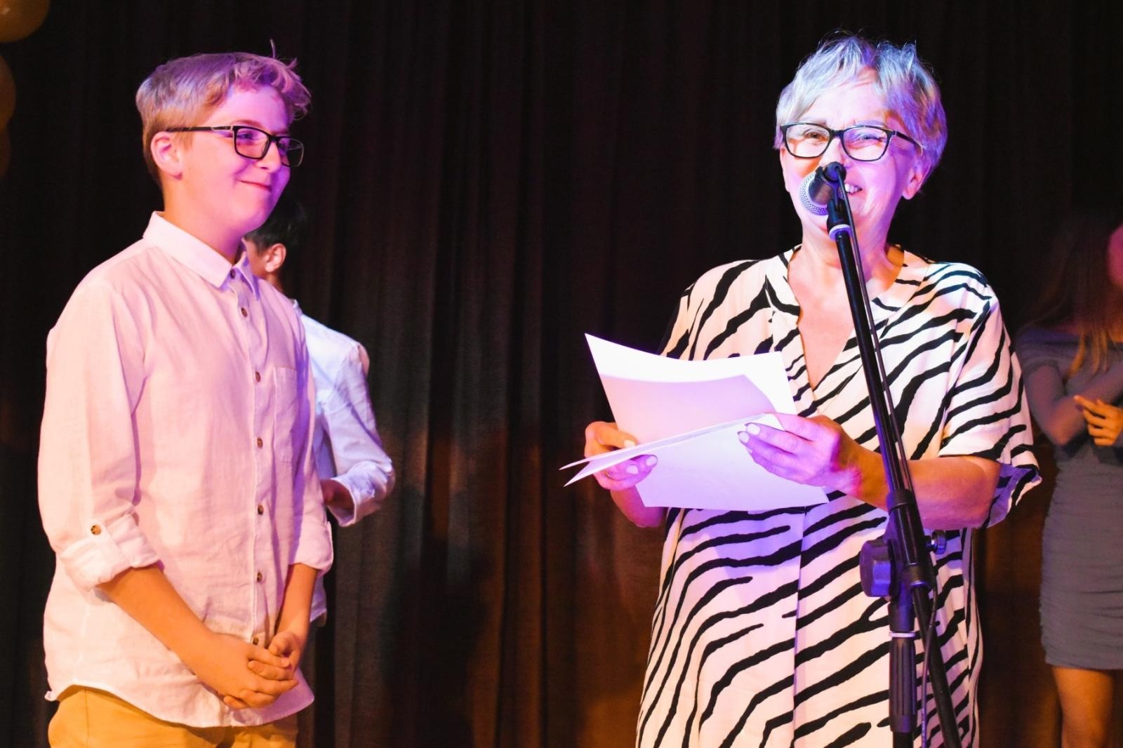 Zdjęcie w galerii na portalu naszwodzislaw.com: Zbigniew Wodecki został patronem Gminnego Festiwalu Piosenki! wiadomości z regionu