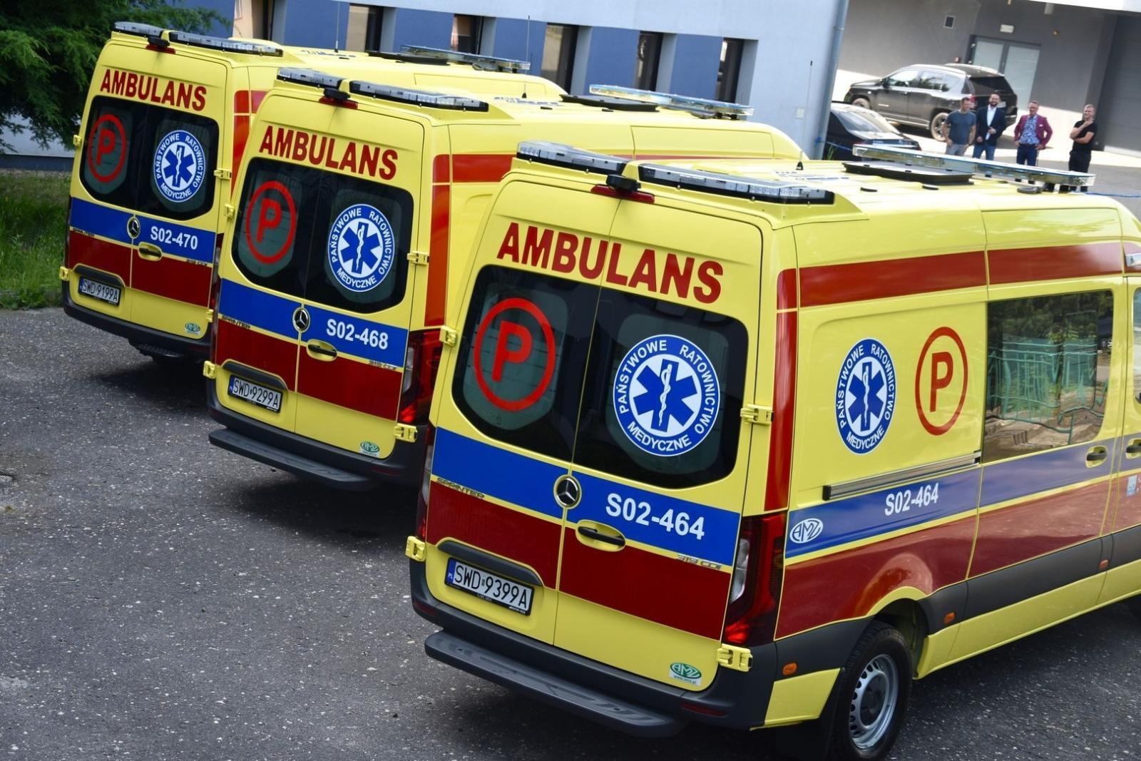 Zdjęcie w galerii na portalu naszwodzislaw.com: Pogotowie w Wodzisławiu Śląskim i Rydułtowach bogatsze o trzy ambulanse [FOTO] wiadomości z regionu