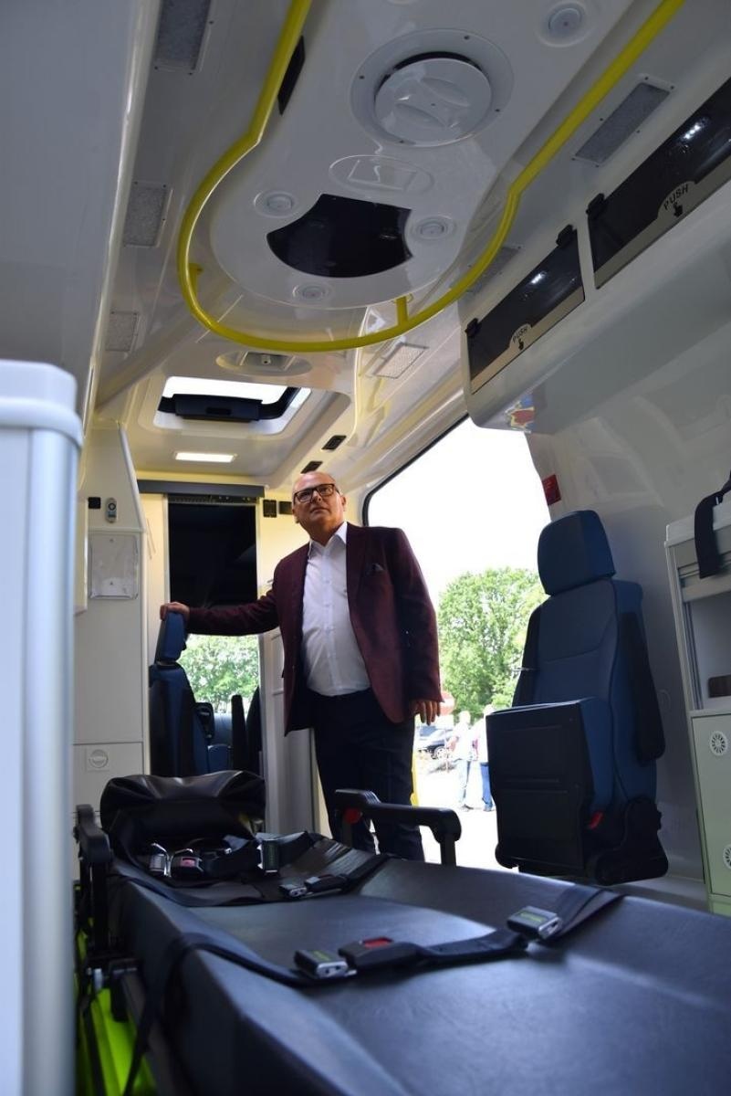 Zdjęcie w galerii na portalu naszwodzislaw.com: Pogotowie w Wodzisławiu Śląskim i Rydułtowach bogatsze o trzy ambulanse [FOTO] wiadomości z regionu