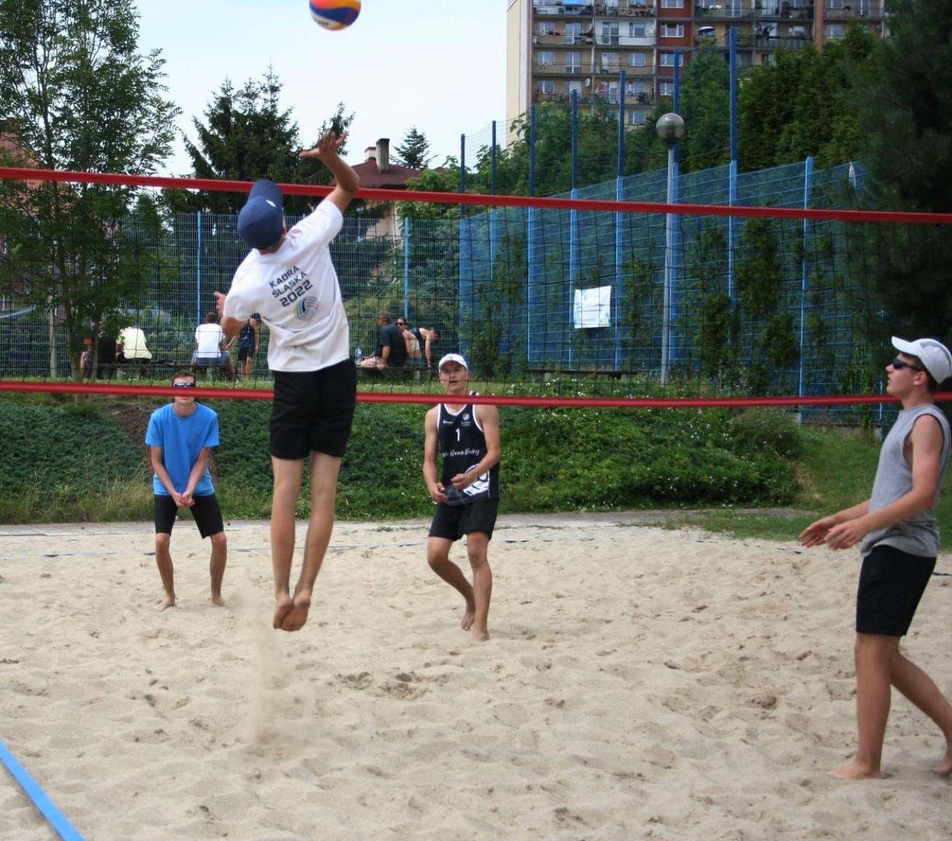 Zdjęcie w galerii na portalu naszwodzislaw.com: Grand Prix w siatkówce plażowej wiadomości z regionu