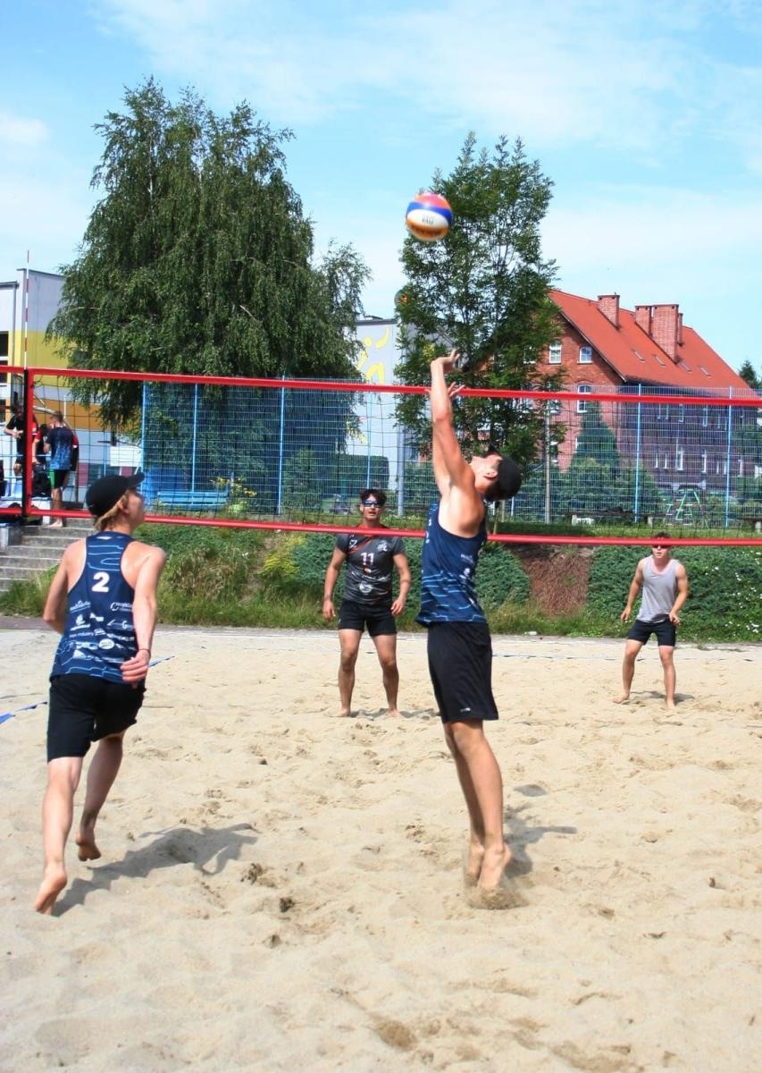 Zdjęcie w galerii na portalu naszwodzislaw.com: Grand Prix w siatkówce plażowej wiadomości z regionu
