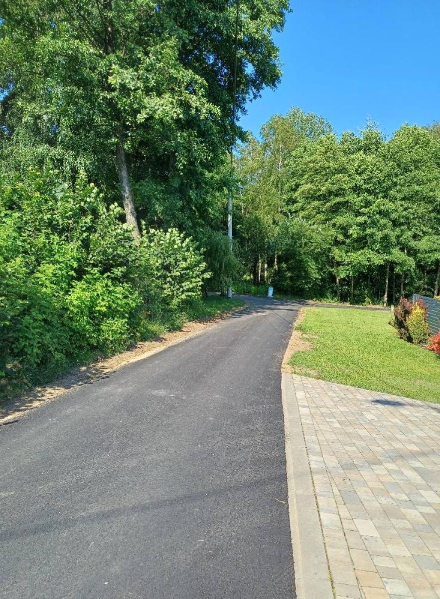 Zdjęcie w galerii na portalu naszwodzislaw.com: Gmina Godów. Kolejne metry kanalizacji gotowe. Na podłączenie trzeba jednak poczekać wiadomości z regionu