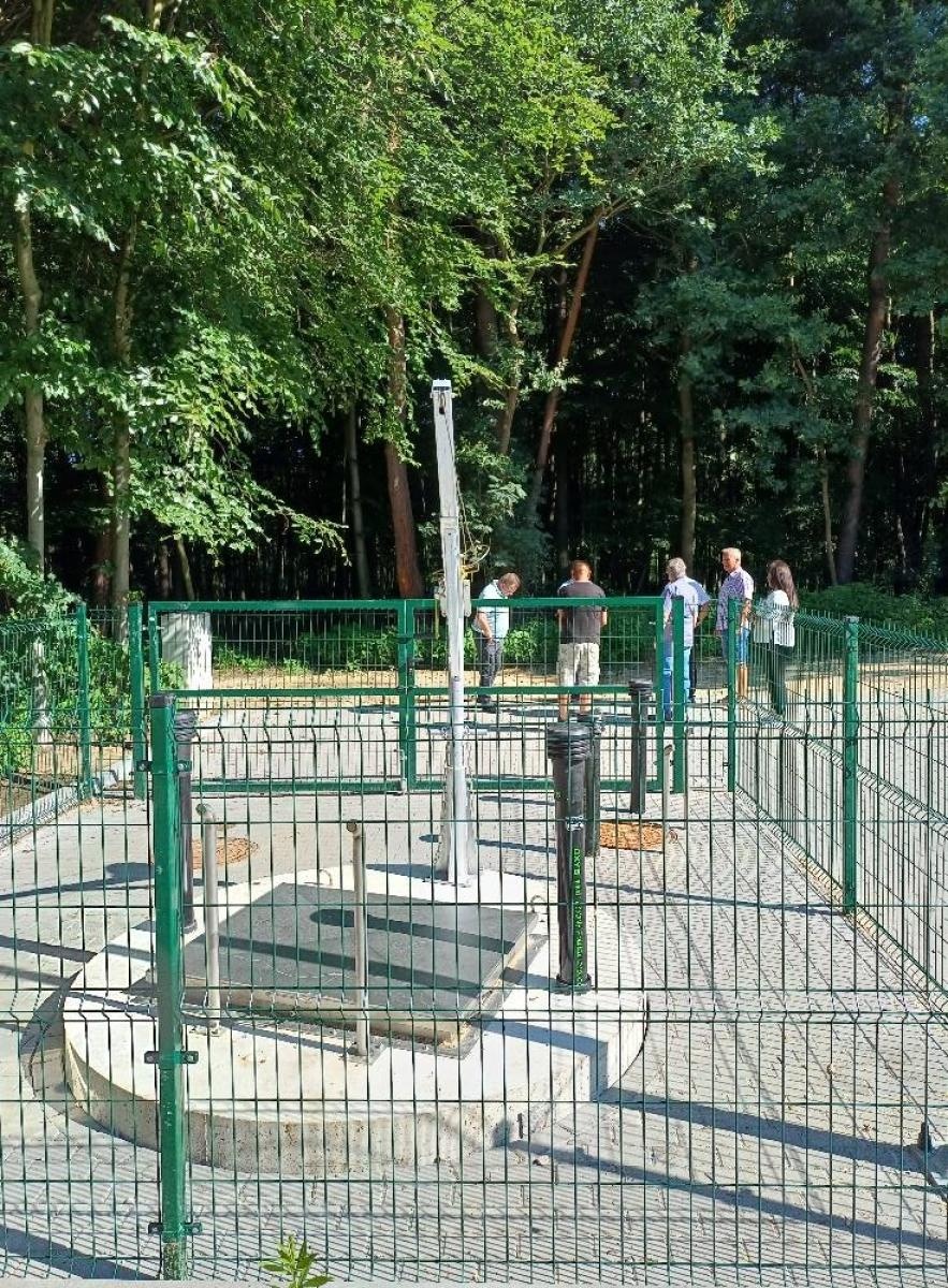 Zdjęcie w galerii na portalu naszwodzislaw.com: Gmina Godów. Kolejne metry kanalizacji gotowe. Na podłączenie trzeba jednak poczekać wiadomości z regionu