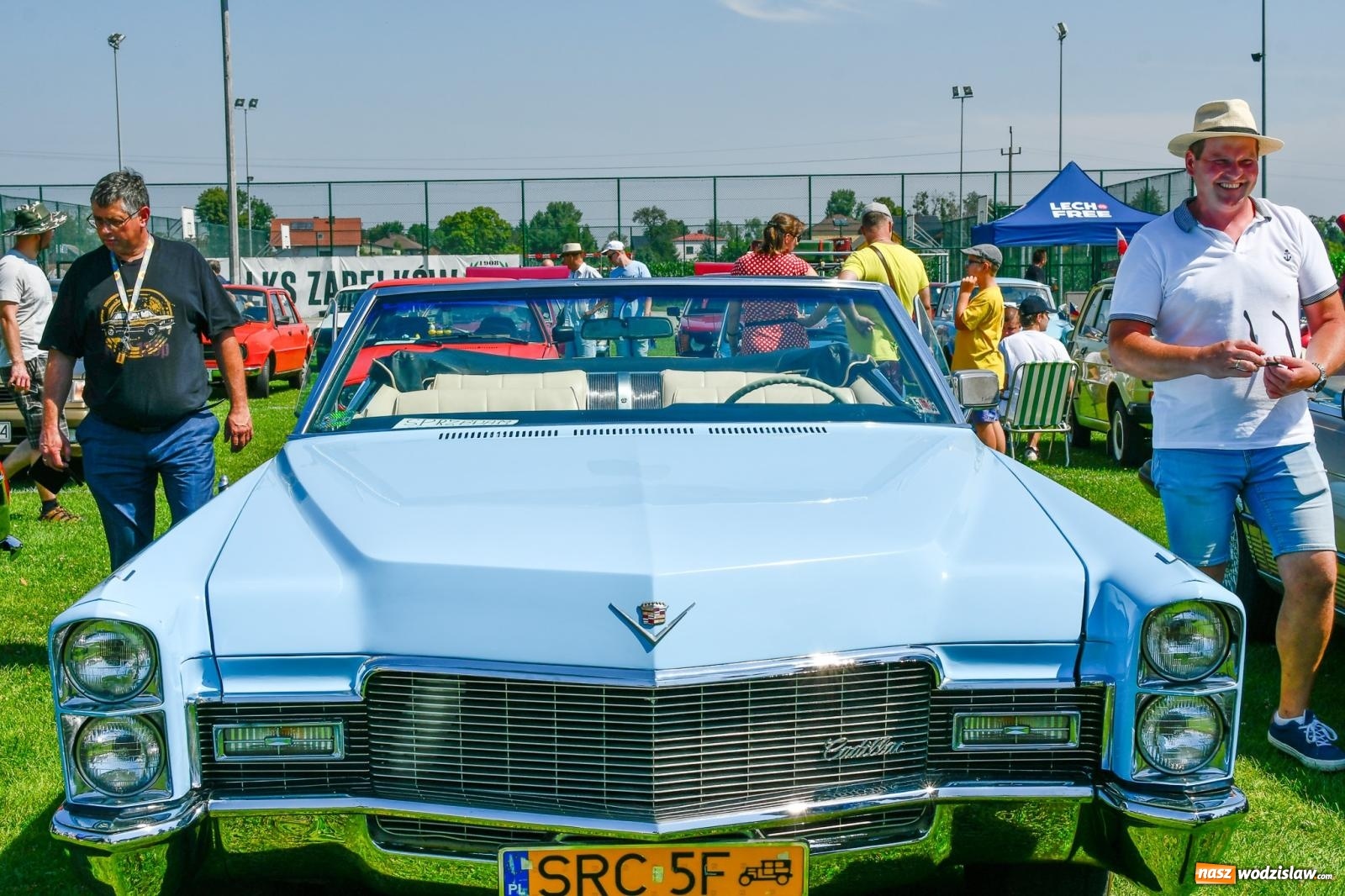 Zdjęcie w galerii na portalu naszwodzislaw.com: Stare samochody i motocykle na zlocie w Zabełkowie [FOTO i WIDEO] wiadomości z regionu