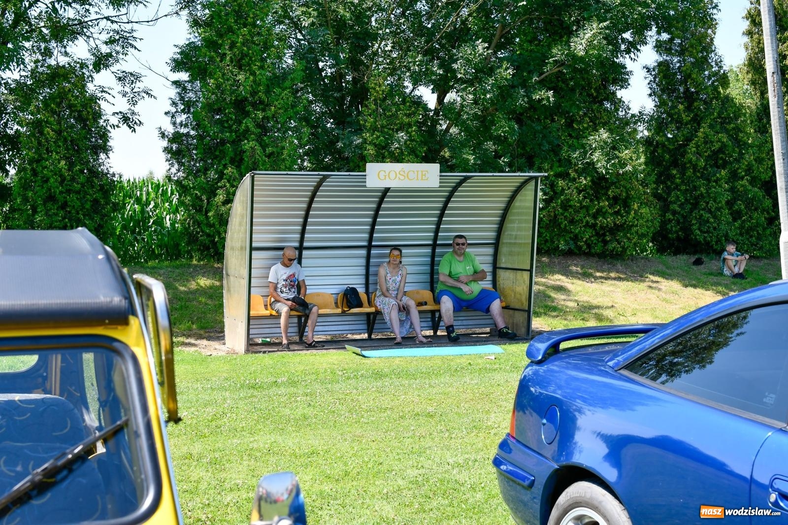 Zdjęcie w galerii na portalu naszwodzislaw.com: Stare samochody i motocykle na zlocie w Zabełkowie [FOTO i WIDEO] wiadomości z regionu