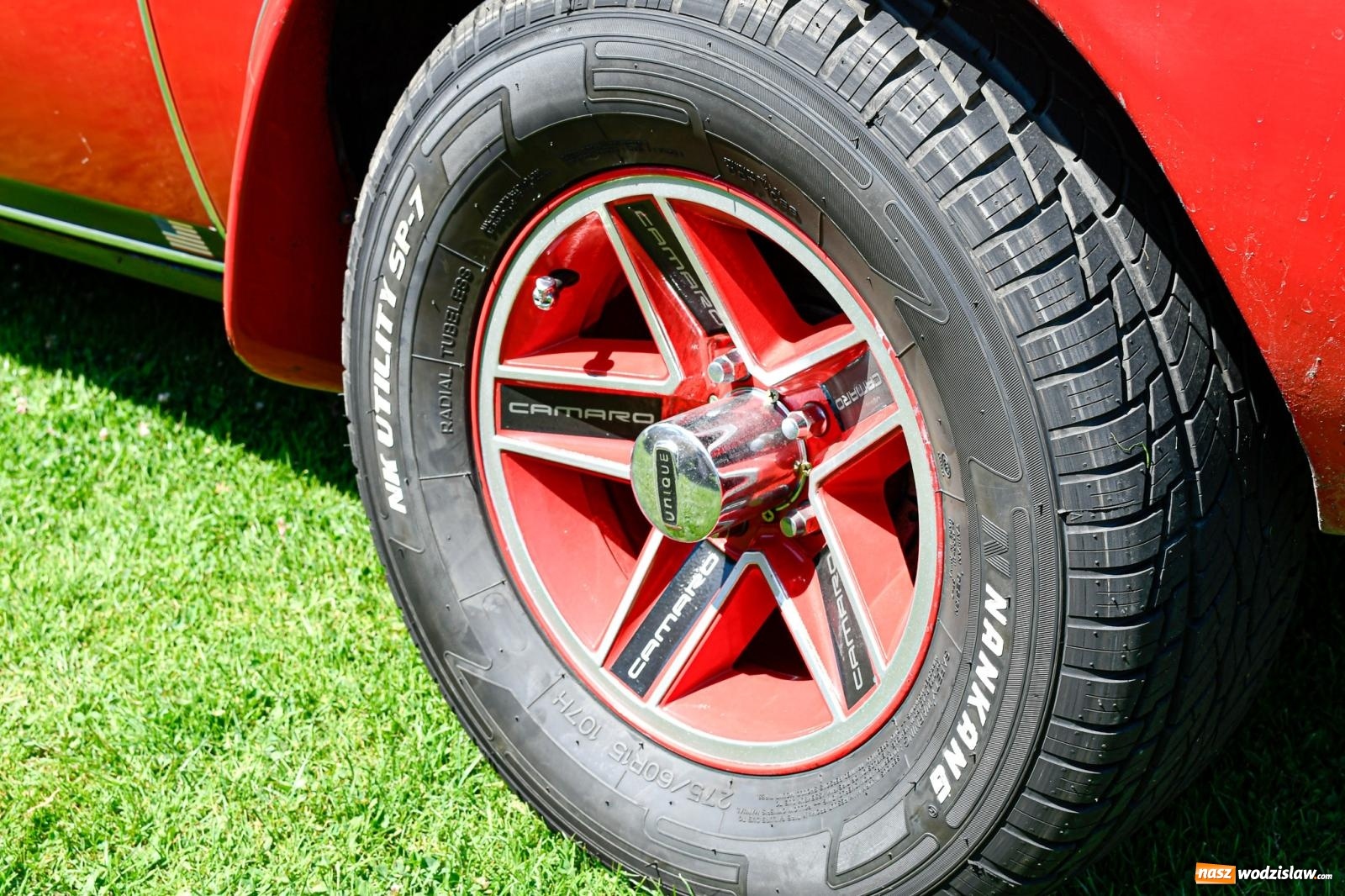 Zdjęcie w galerii na portalu naszwodzislaw.com: Stare samochody i motocykle na zlocie w Zabełkowie [FOTO i WIDEO] wiadomości z regionu