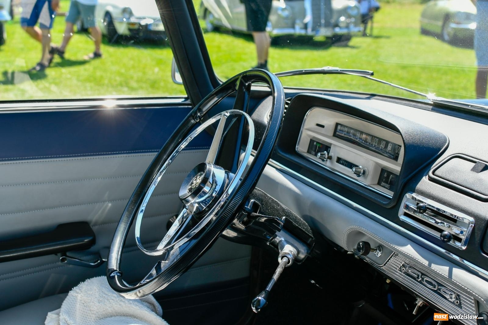 Zdjęcie w galerii na portalu naszwodzislaw.com: Stare samochody i motocykle na zlocie w Zabełkowie [FOTO i WIDEO] wiadomości z regionu