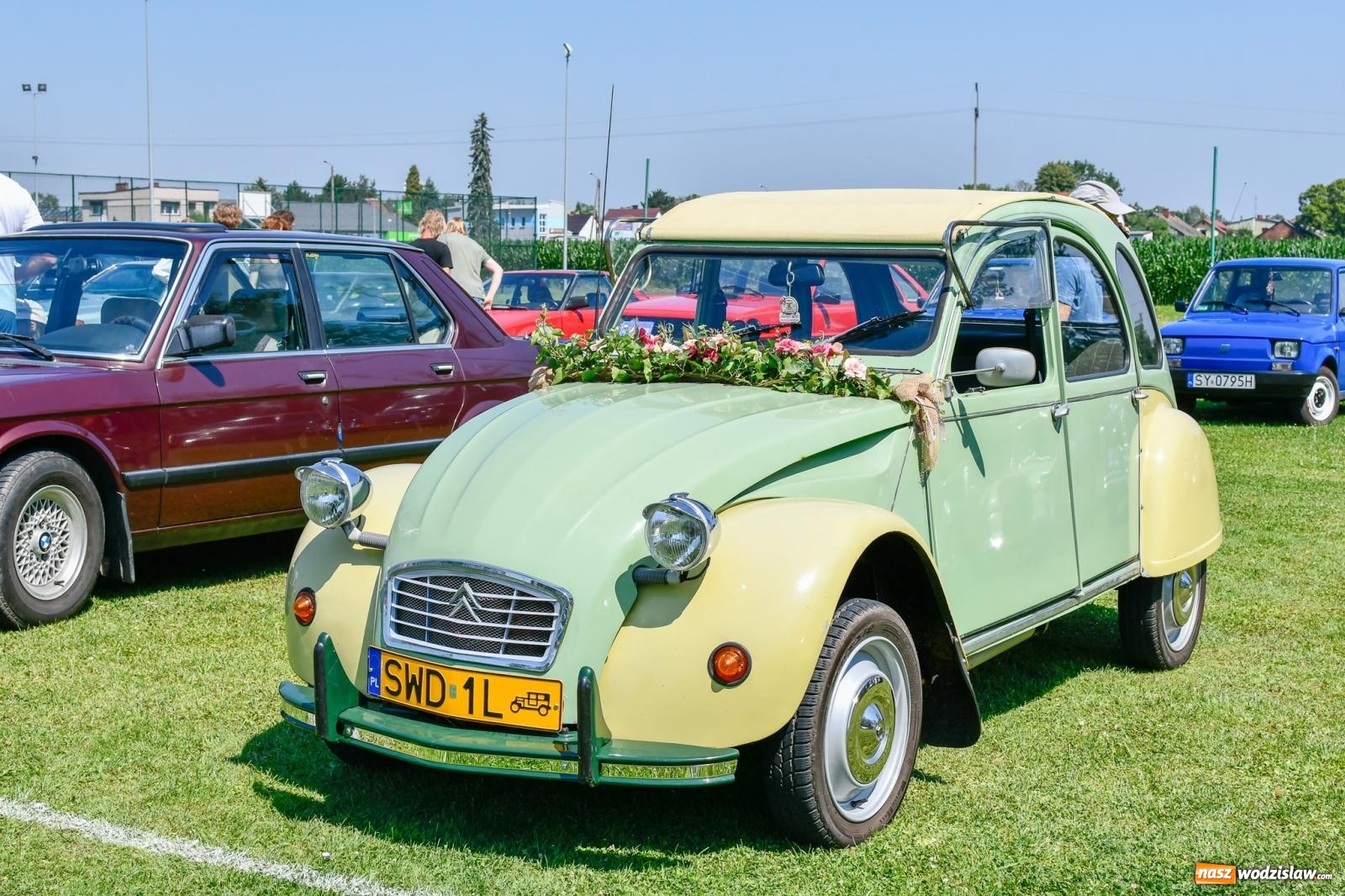 Zdjęcie w galerii na portalu naszwodzislaw.com: Stare samochody i motocykle na zlocie w Zabełkowie [FOTO i WIDEO] wiadomości z regionu