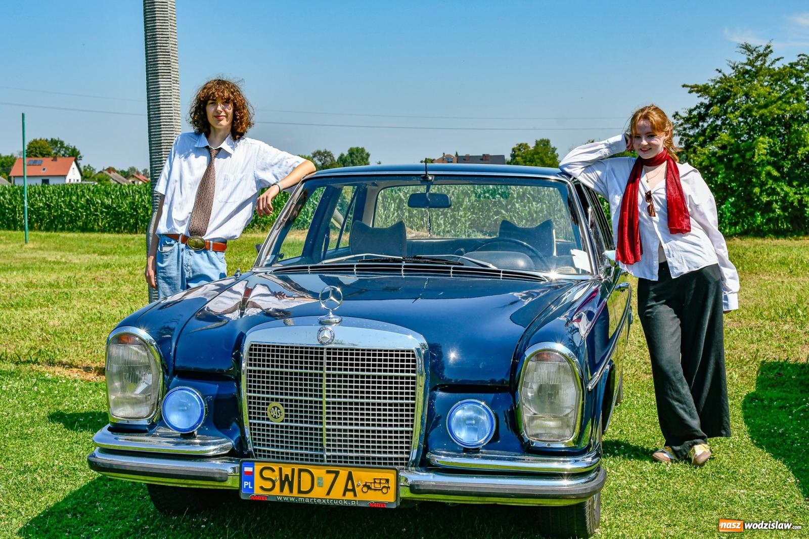 Zdjęcie w galerii na portalu naszwodzislaw.com: Stare samochody i motocykle na zlocie w Zabełkowie [FOTO i WIDEO] wiadomości z regionu