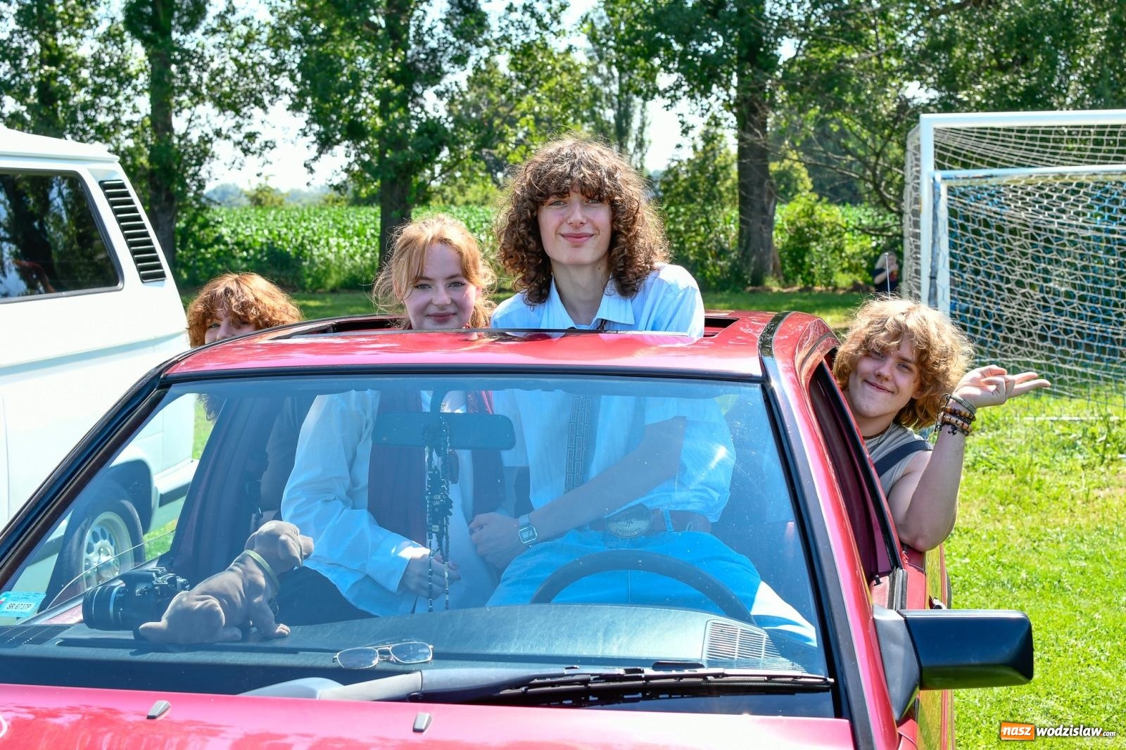 Zdjęcie w galerii na portalu naszwodzislaw.com: Stare samochody i motocykle na zlocie w Zabełkowie [FOTO i WIDEO] wiadomości z regionu