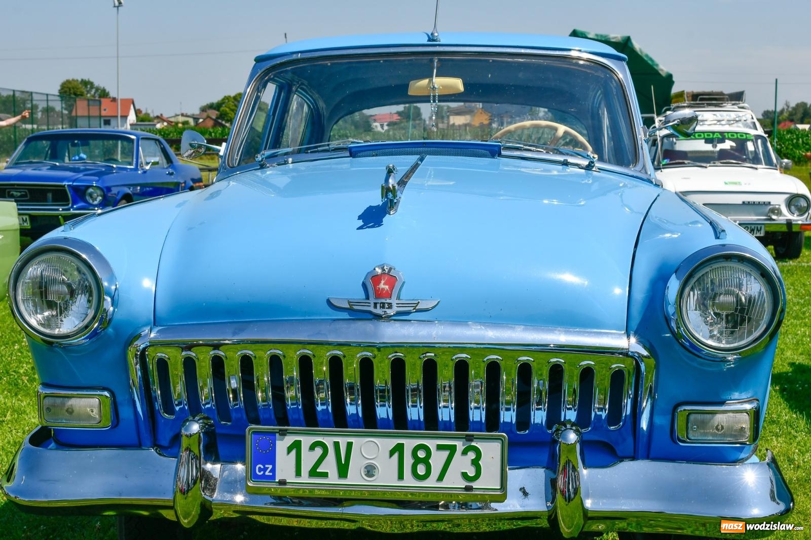 Zdjęcie w galerii na portalu naszwodzislaw.com: Stare samochody i motocykle na zlocie w Zabełkowie [FOTO i WIDEO] wiadomości z regionu
